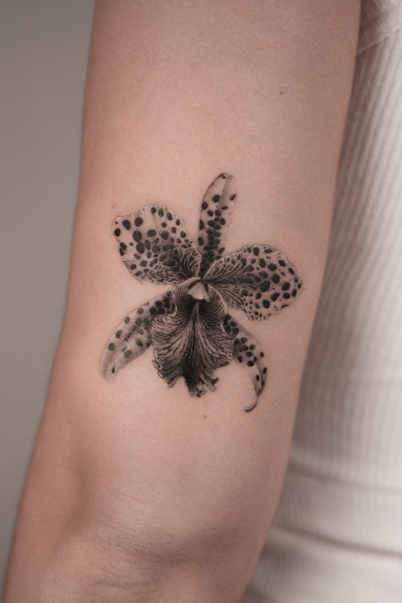 Tattoo by Dmytro Bilynets